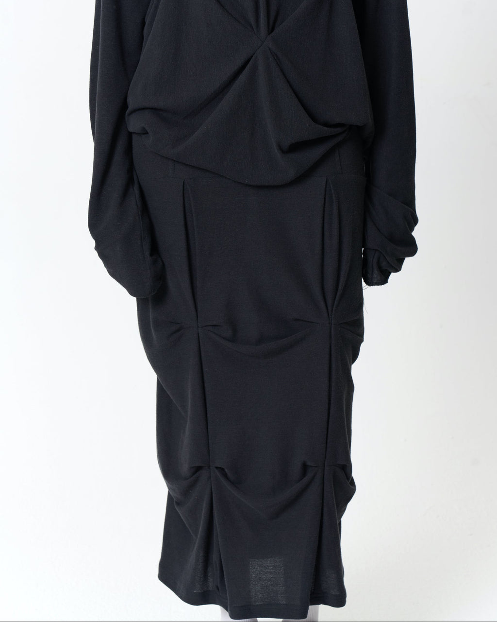 Pleated Knit Skirt (Multi-Way)