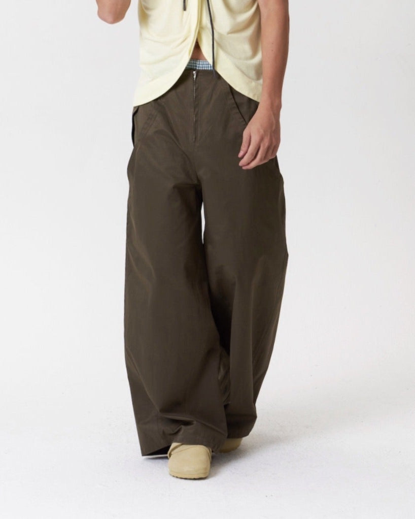 Seamline Pocket Pants